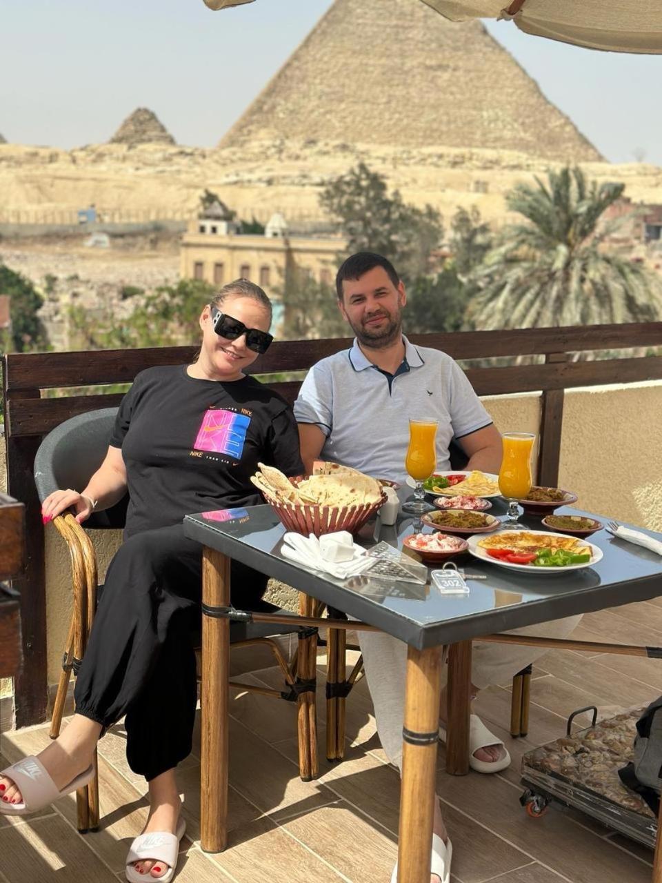 Pyramids Era View Hotell Kafret el-Gabal Exteriör bild