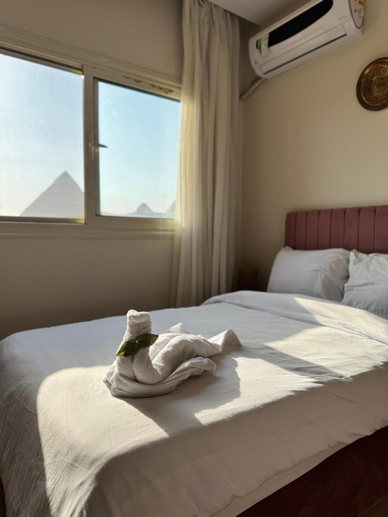 Pyramids Era View Hotell Kafret el-Gabal Exteriör bild